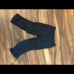 Lululemon flow & go crop sz 6